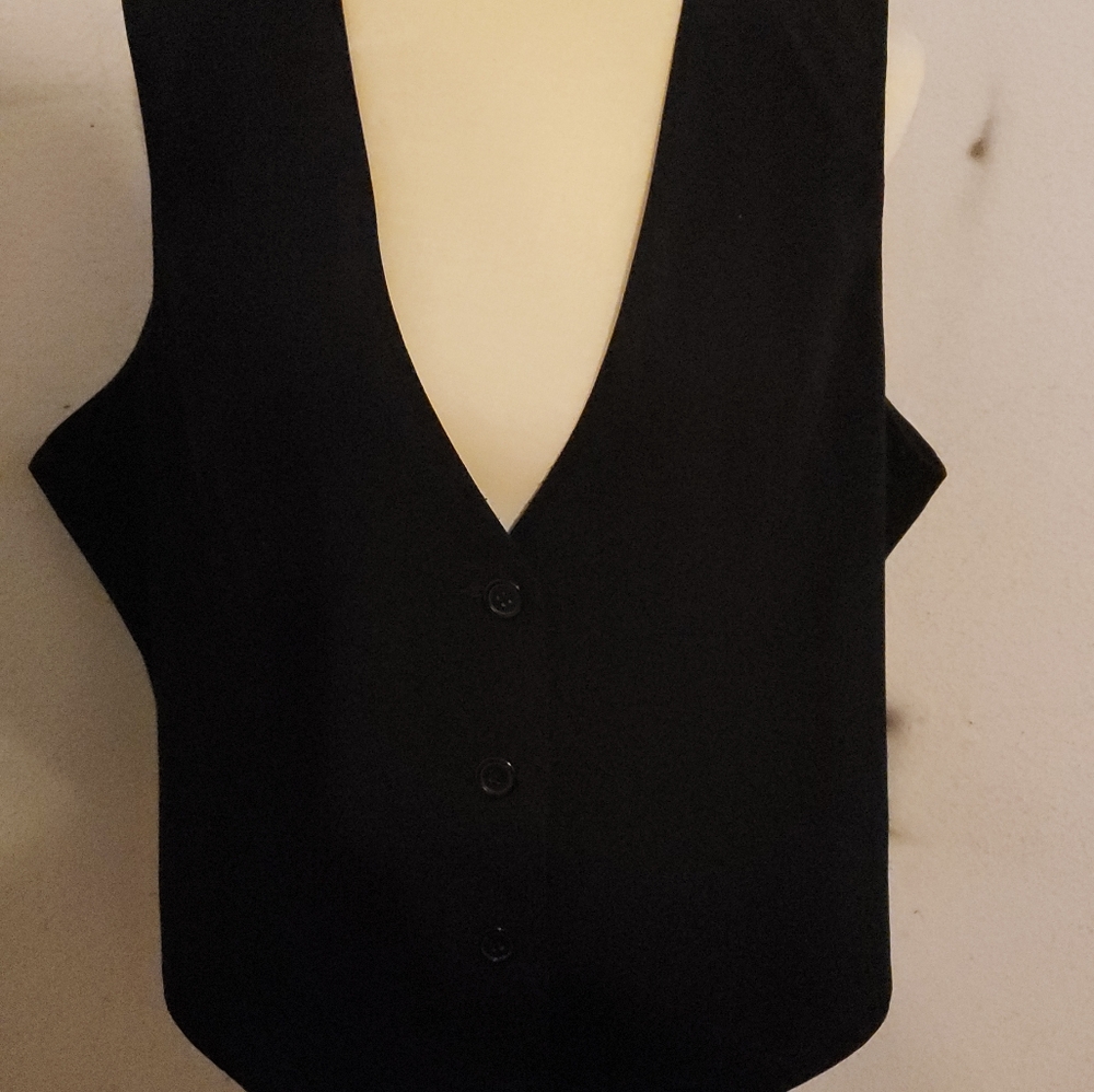 BLACK VEST Lined